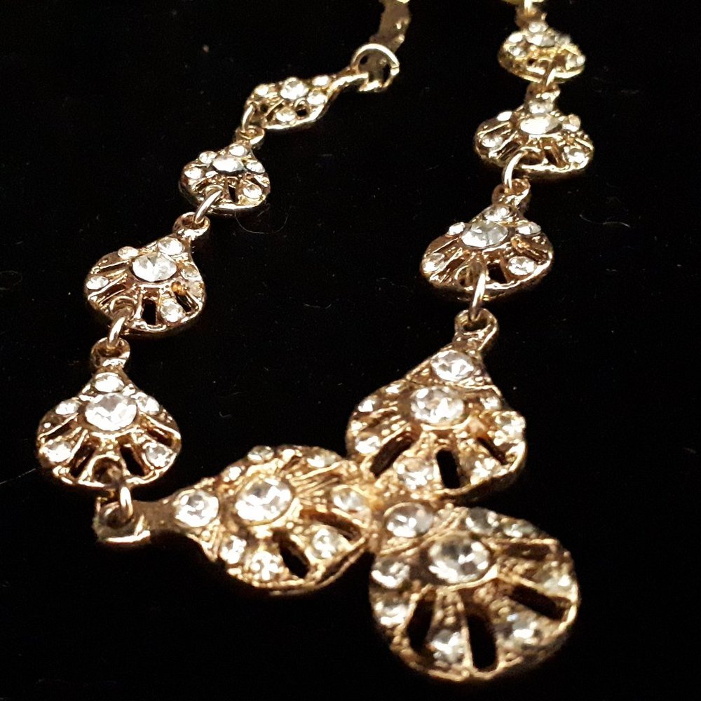 Vintage Gold and Rhinestone Necklace